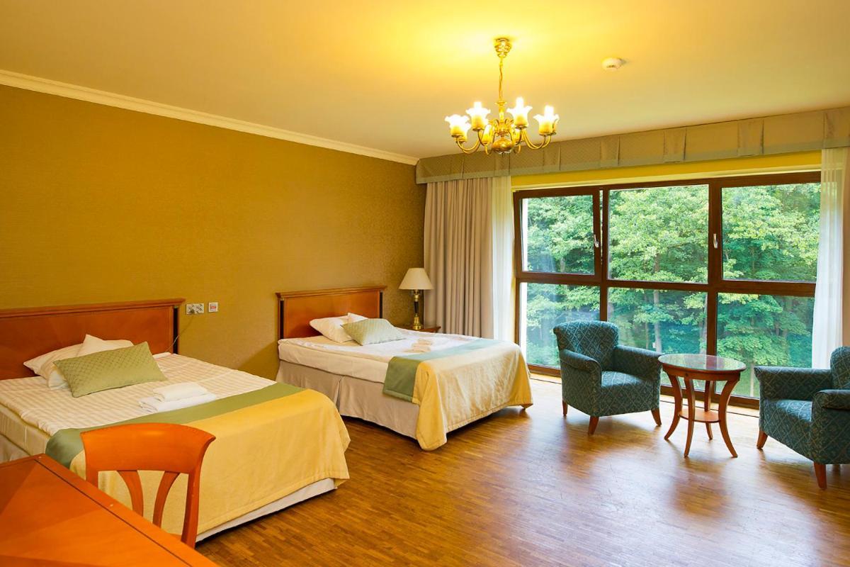 Hotel Mir-Jan Spa Ladek-Zdroj Ngoại thất bức ảnh